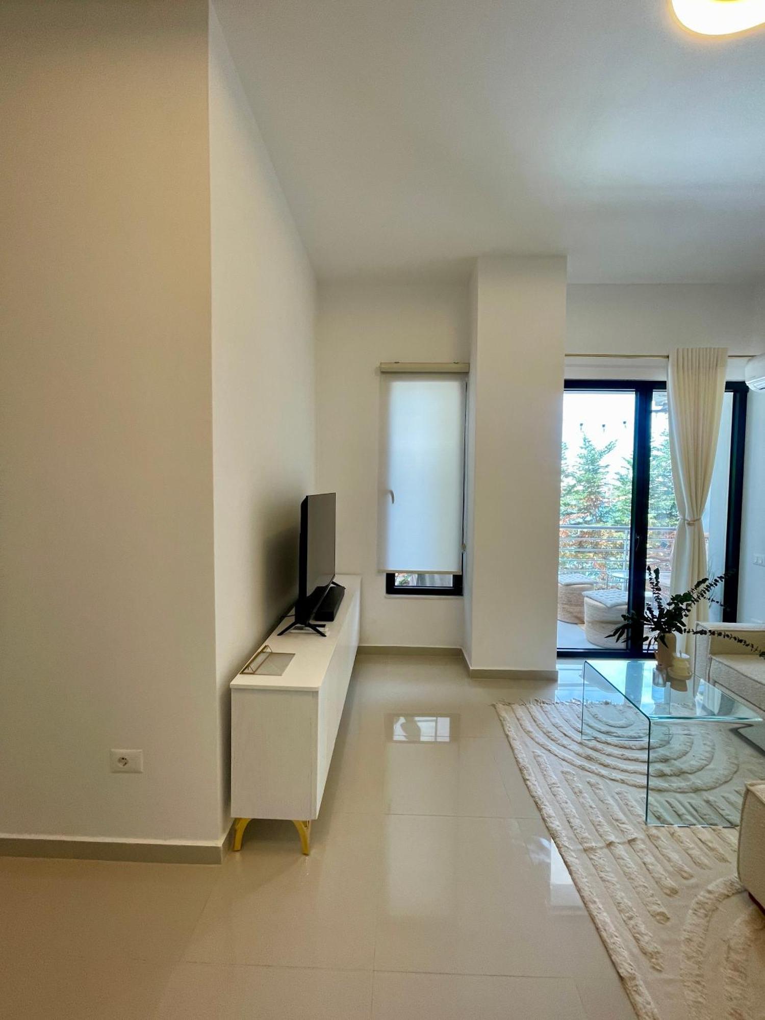 Cozy And Modern Centre * Sarandë